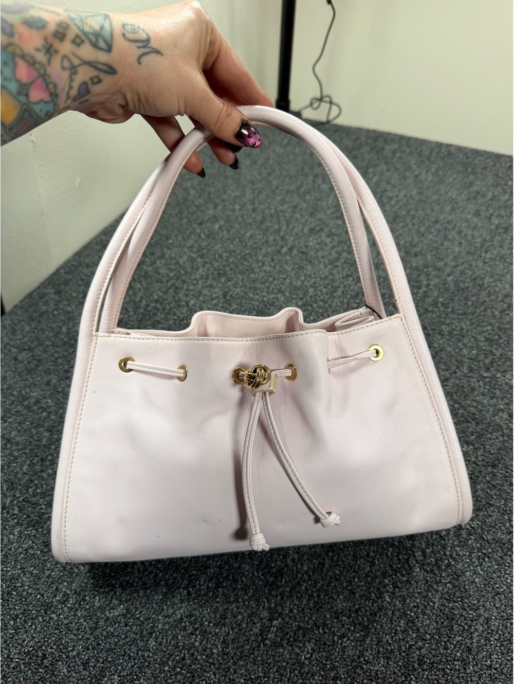 NWT Les Copains Pink leather girly drawstring handbag designer Italian